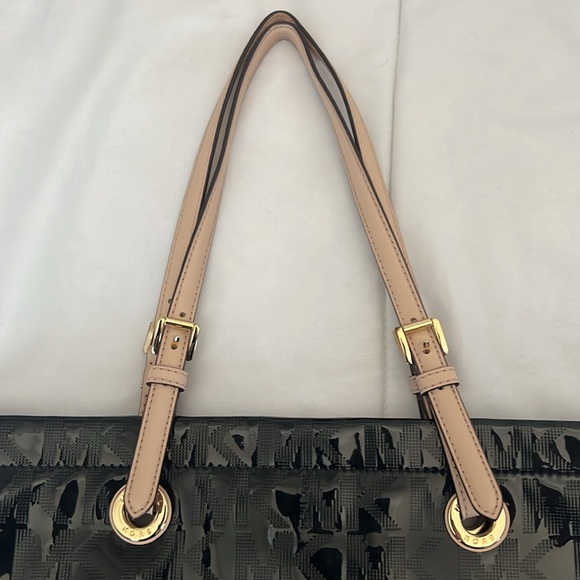 Black Michael Kors Tote Bag - Picture 4 of 8